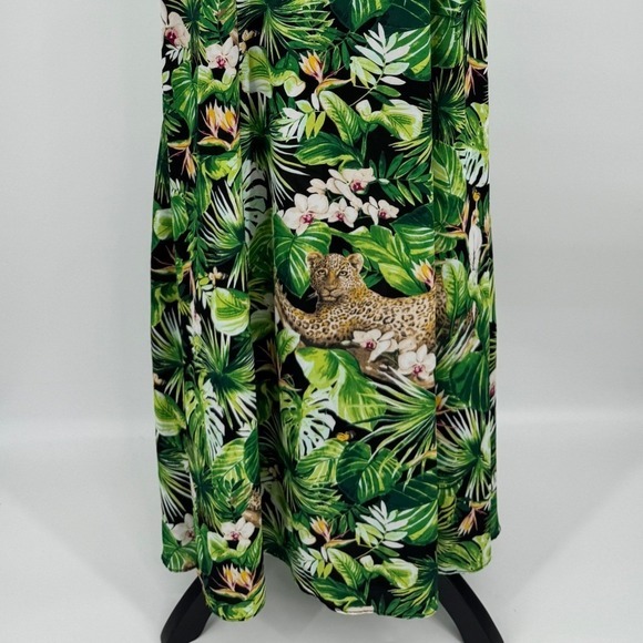 White House Black Market Maxi Dress Size 6 Green Jungle Print Tropical Resort - Picture 11 of 13